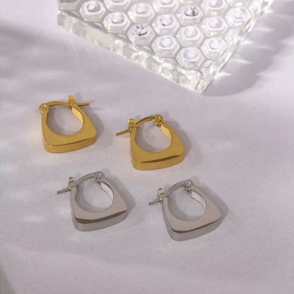 Fashion Stainless Steel Square Geometric Hoop Earrings - Picture 2 of 8